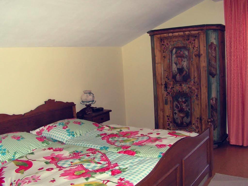 Hotel Garni Haus Alpine - Chiemgau Karte Inkl Ruhpolding Ngoại thất bức ảnh